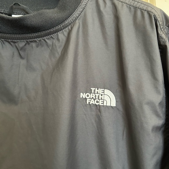 North Face Nylon Pullover - Picture 3 of 7
